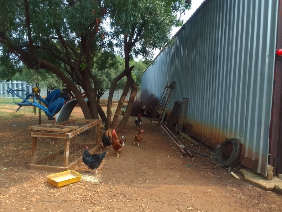 Commercial Property for Sale in Schylock A H North West